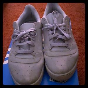 Adidas yeezy powerphase